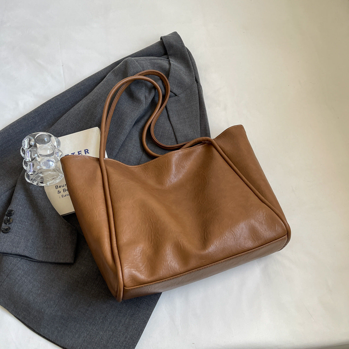Soft Leather Shoulder Bag Large Capacity Bag For Women