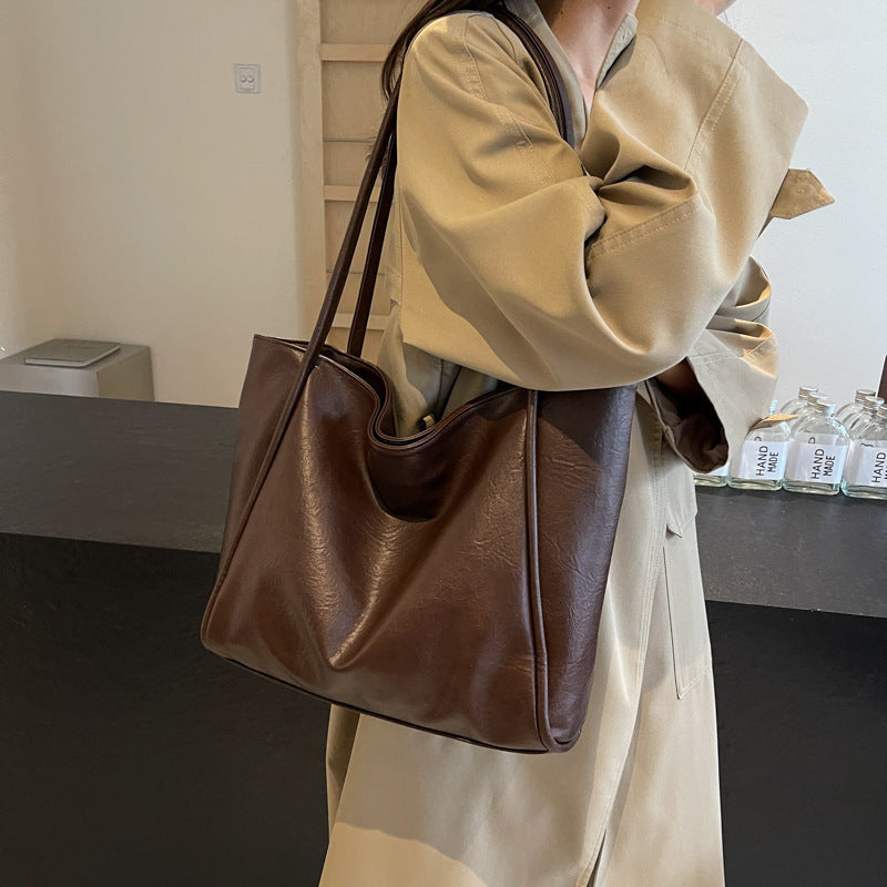 Soft Leather Shoulder Bag Large Capacity Bag For Women