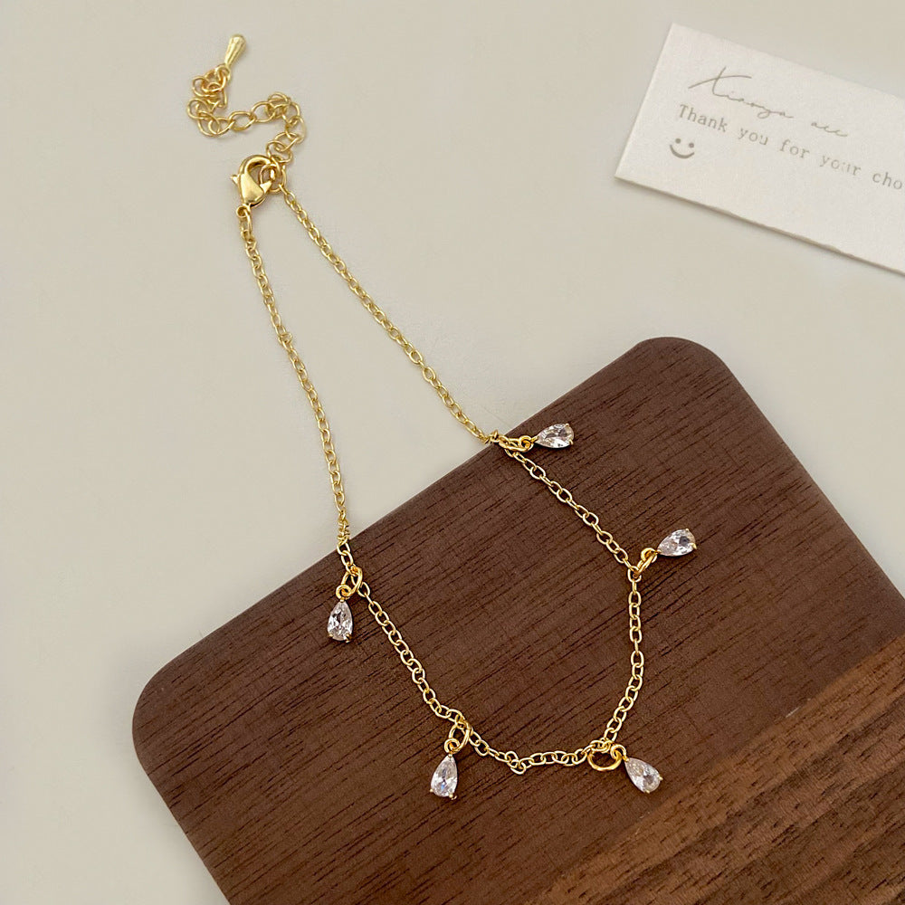 Celestia Sparkle Zircon Pendant – Timeless Elegance for Every Occasion